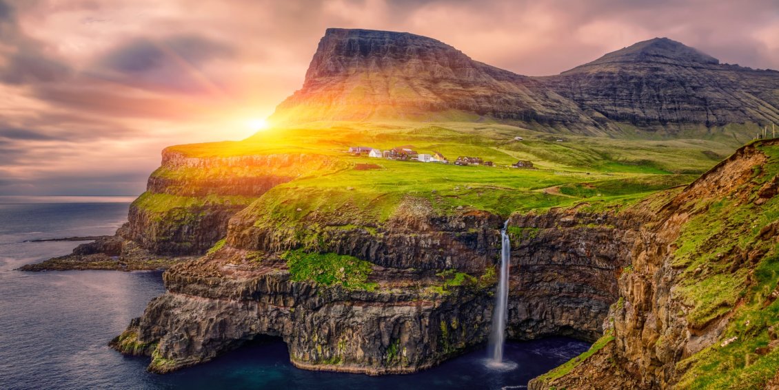 Download Wallpaper Waterfall wonderful on the mountain - sunset time
