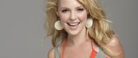 Katherine Heigl with a smile on her lips