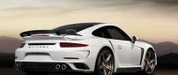 White Porsche 911 Turbo S Stinger