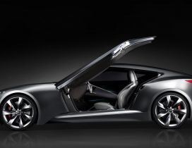 Gray Hyundai HND 9 Concept with opened door