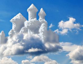 Princess castle in the clouds - HD wallpaper