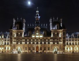 Beautiful Hotel de Ville from Paris in night