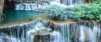 Spectacular waterfalls - HD wallpaper