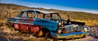 Old car destroyed on the road - HD wallpaper