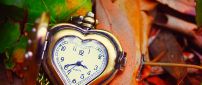 Heart clock - It's Autumn time