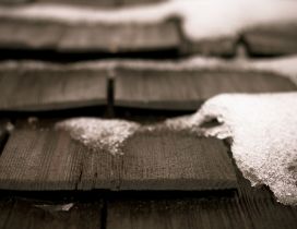 Snow on the wooden stairs - Macro HD wallpaper