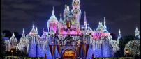 Disneyland Paris in winter spirit - HD wallpaper