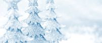 Wonderful white Christmas tree - Crystals snowflakes