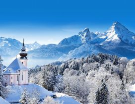 Wonderful winter mountain wallpaper - Berchtesgaden Germany