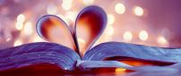 Heart from a book - Read is the love of this year