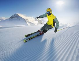 Wonderful yellow sky suite - winter sport time
