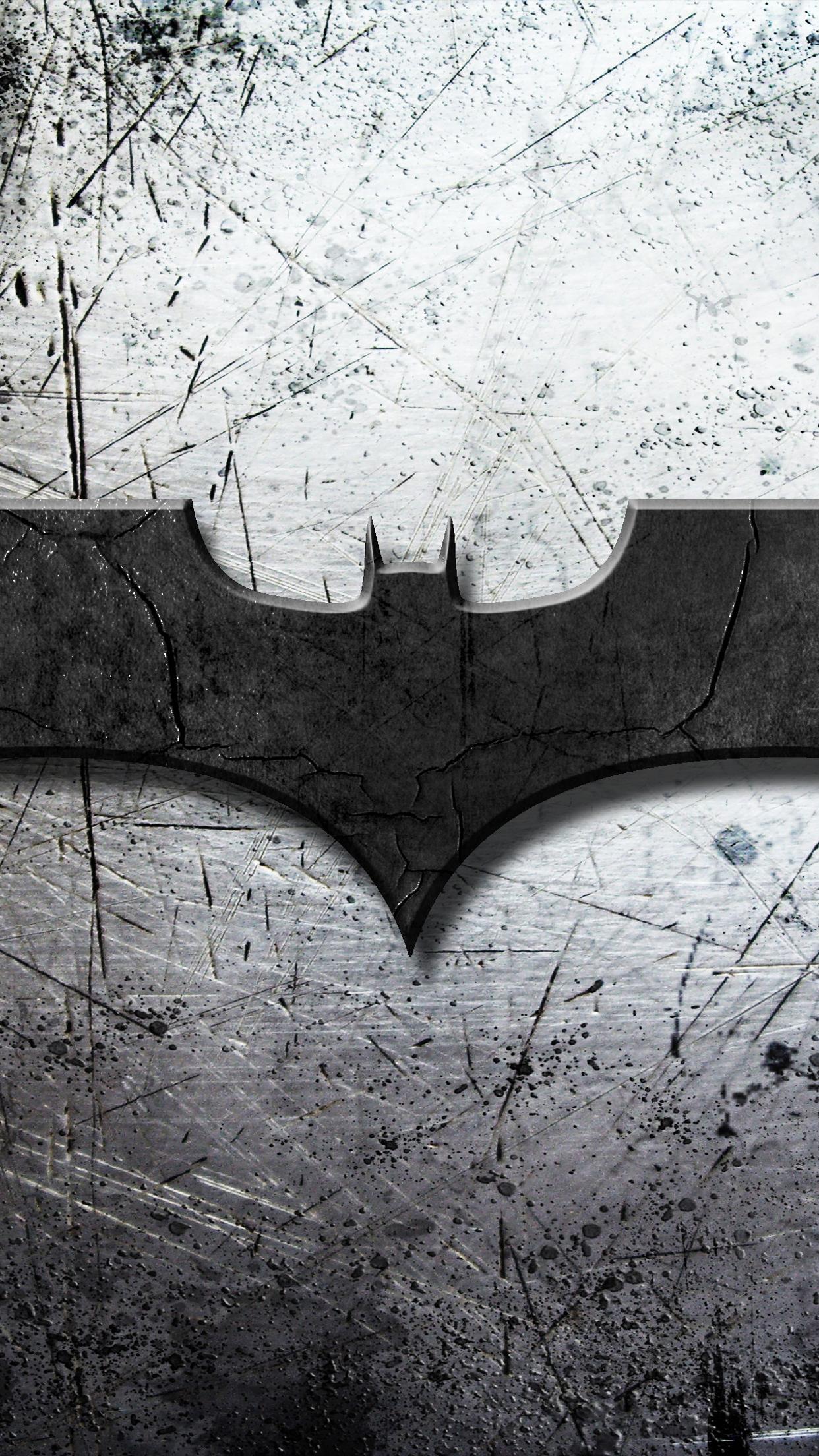 Batman is in the town - HD wallpaper