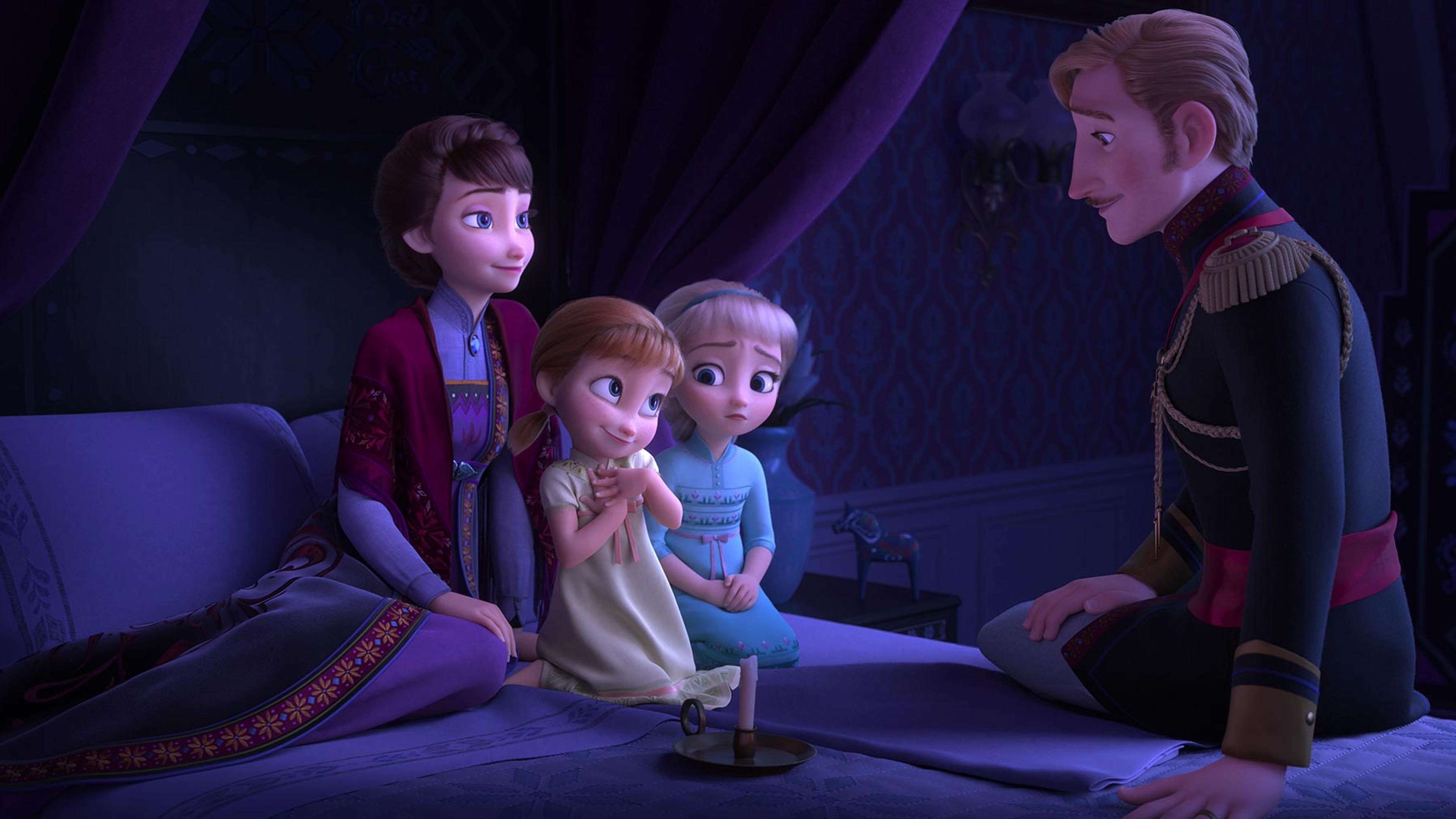 Download Frozen 2 scene - Anna and Elsa with parents 3840x2160.